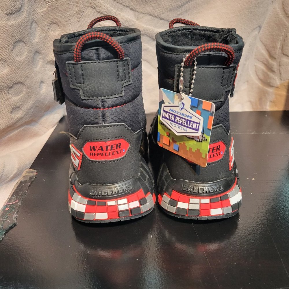 Skechers Boy Boots - Picture 4 of 5